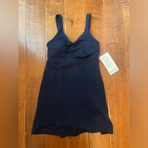 True navy NWT align dress size 6 lululemon